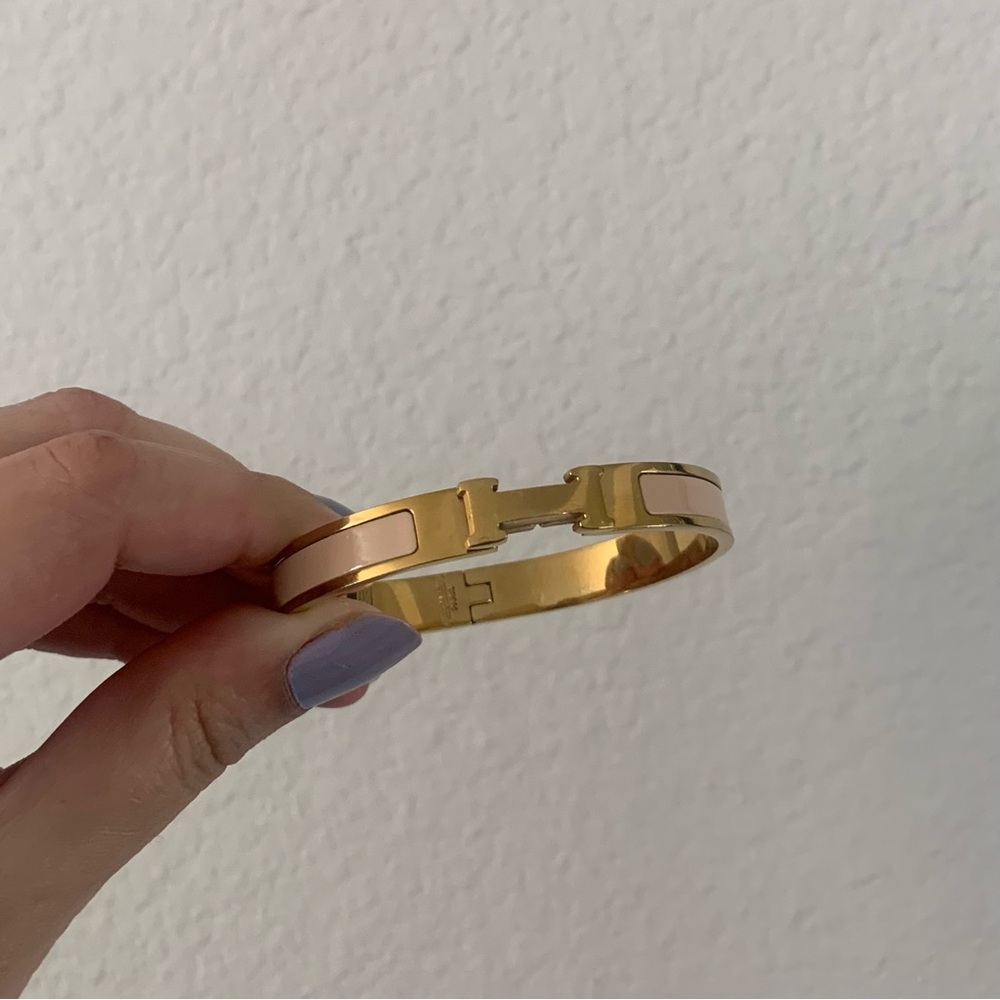 h bracelet